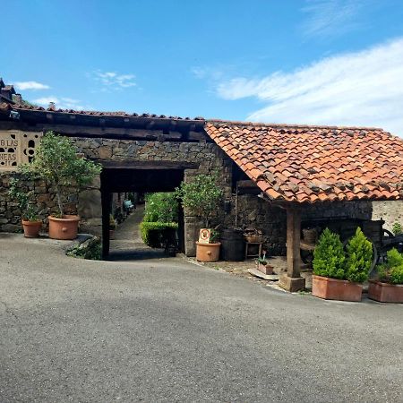 La Casa De Las Chimeneas Tudes Eksteriør bilde