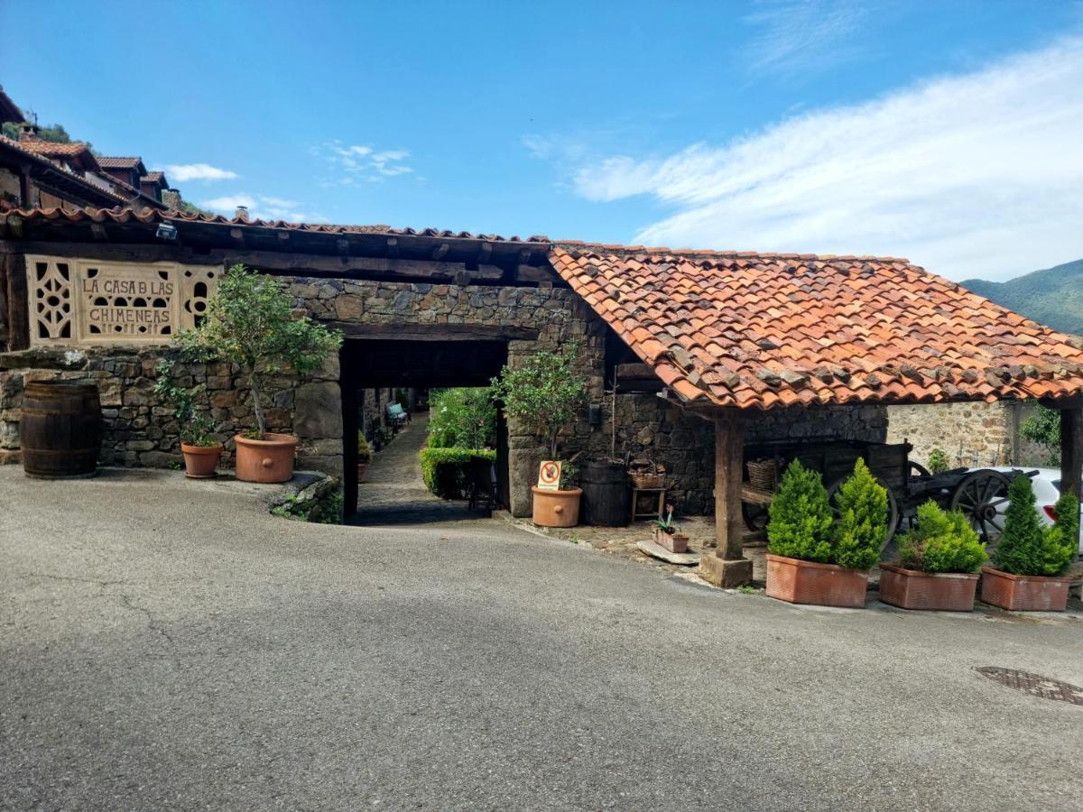 La Casa De Las Chimeneas Tudes Eksteriør bilde