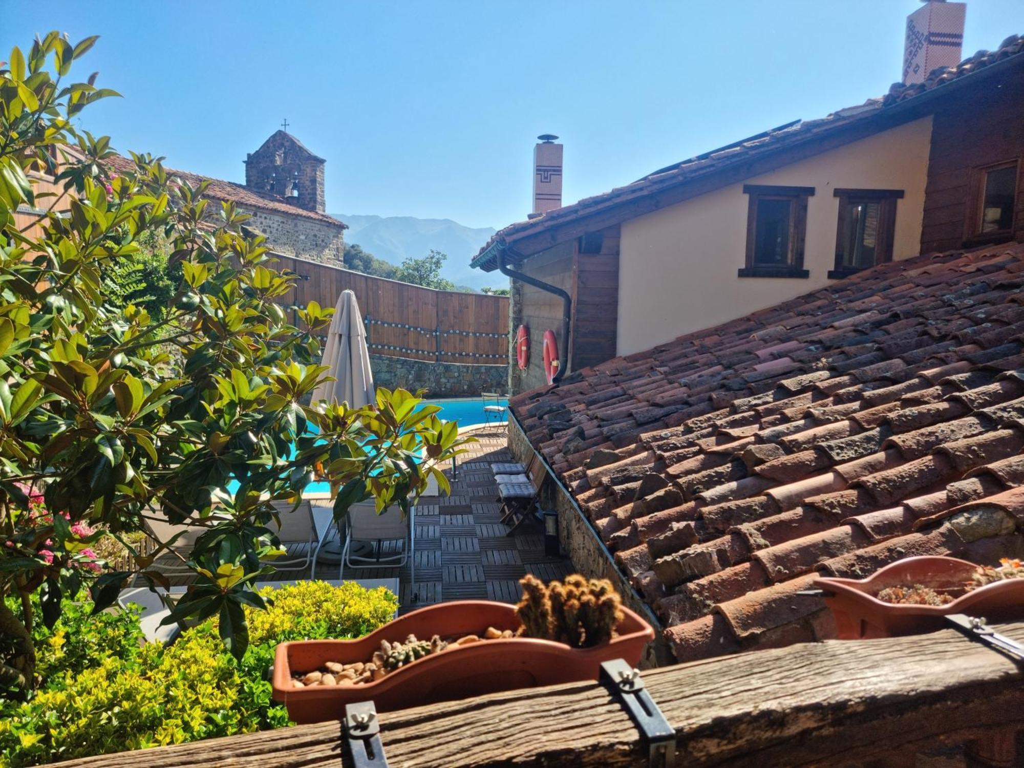La Casa De Las Chimeneas Tudes Eksteriør bilde
