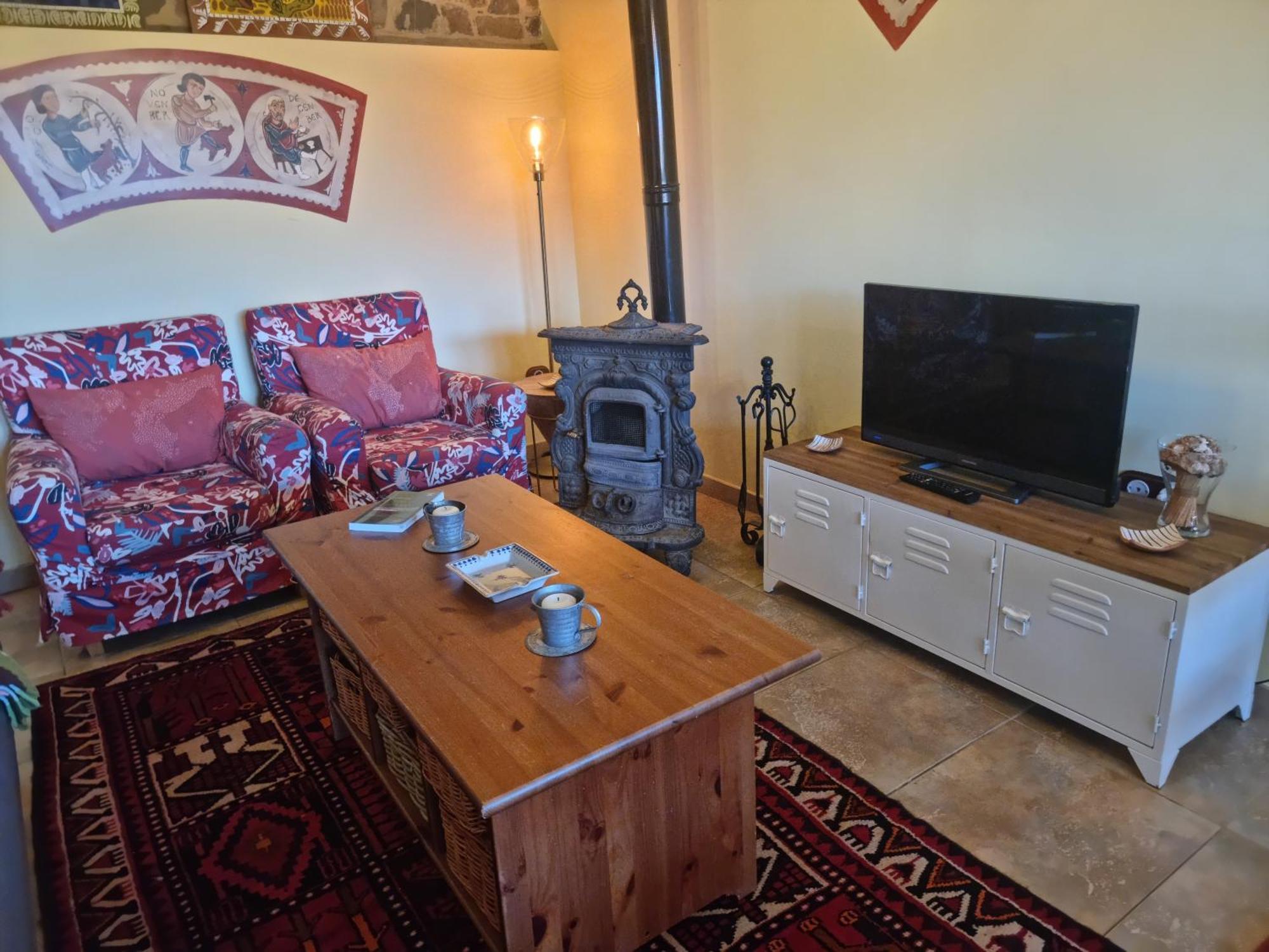 La Casa De Las Chimeneas Tudes Eksteriør bilde